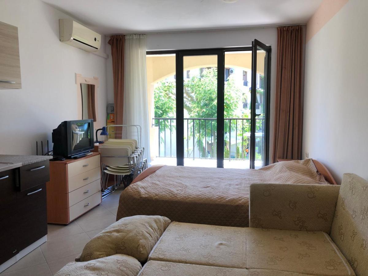 Apartments In Green Life Complex - 1 Bedroom And Studio Sosopol Exterior foto