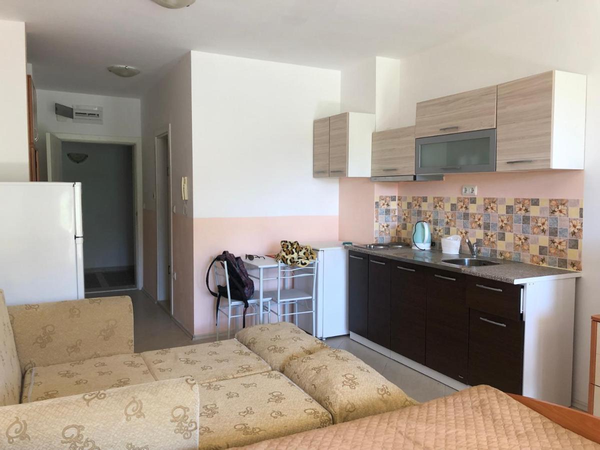 Apartments In Green Life Complex - 1 Bedroom And Studio Sosopol Exterior foto